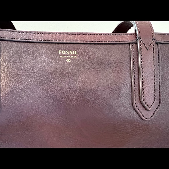 Fossil Sydney Tote in Rum Color - Picture 4 of 13